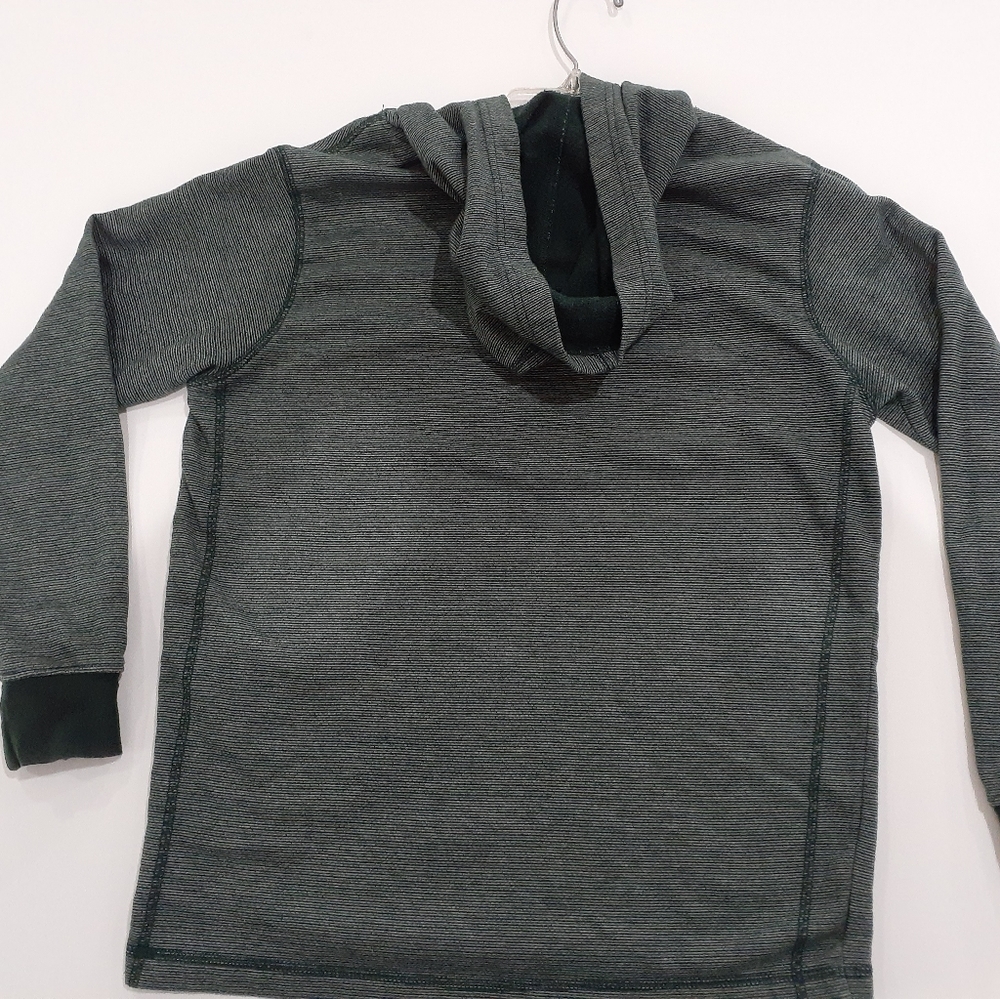 Boys long sleeve hooded shirt green/white 10/12